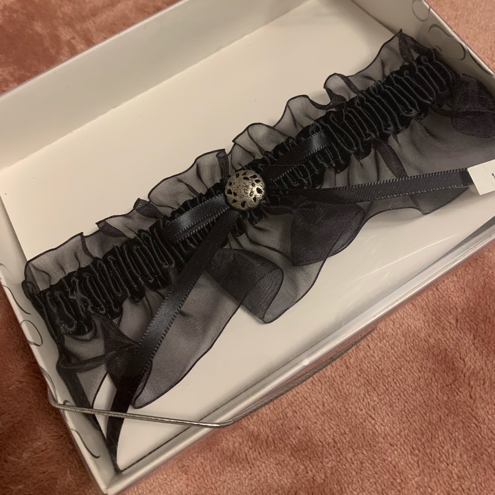 Wedding garter